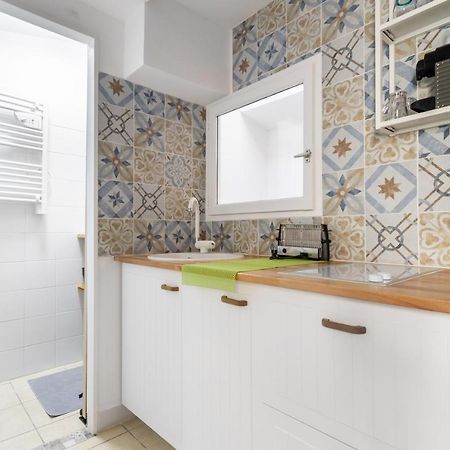 Soft Studio Downtown Close To The Harbour - Dodo Et Tartine Тулон Екстериор снимка